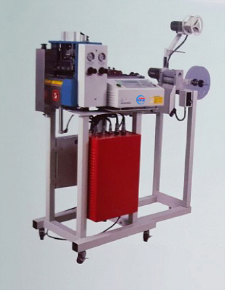 Máy cắt thun CW - 126PL